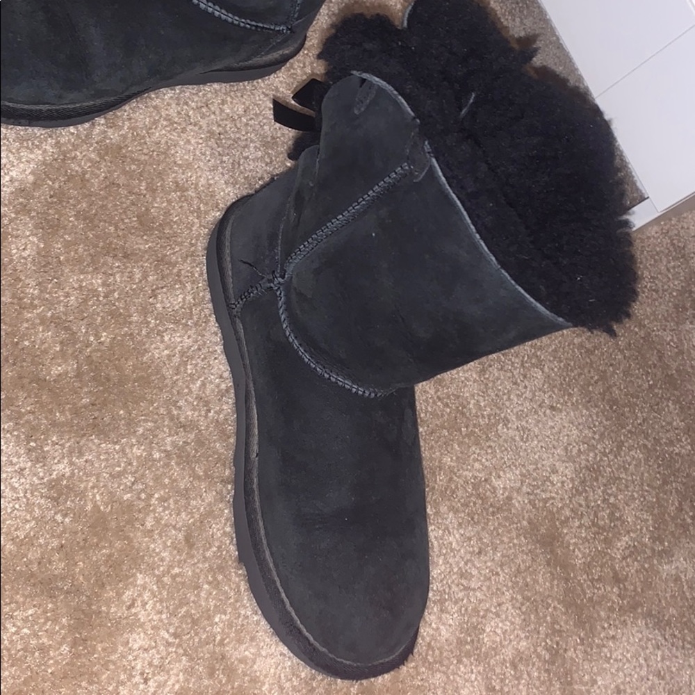 back uggs🖤. (accepting offers) - Picture 2 of 2